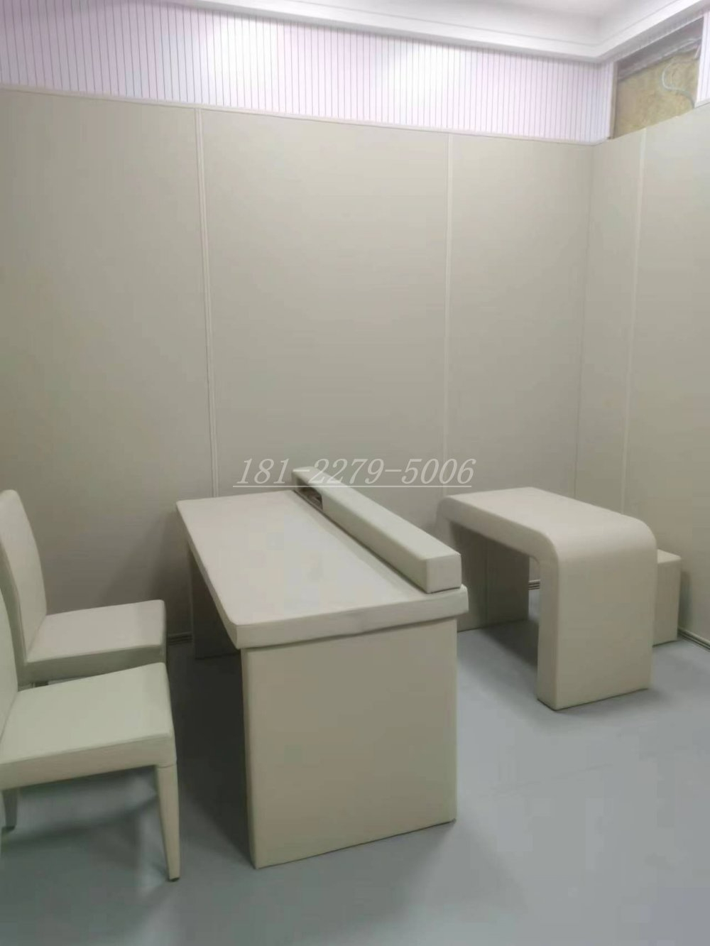 預審室內(nèi)墻面包裹防止撞墻